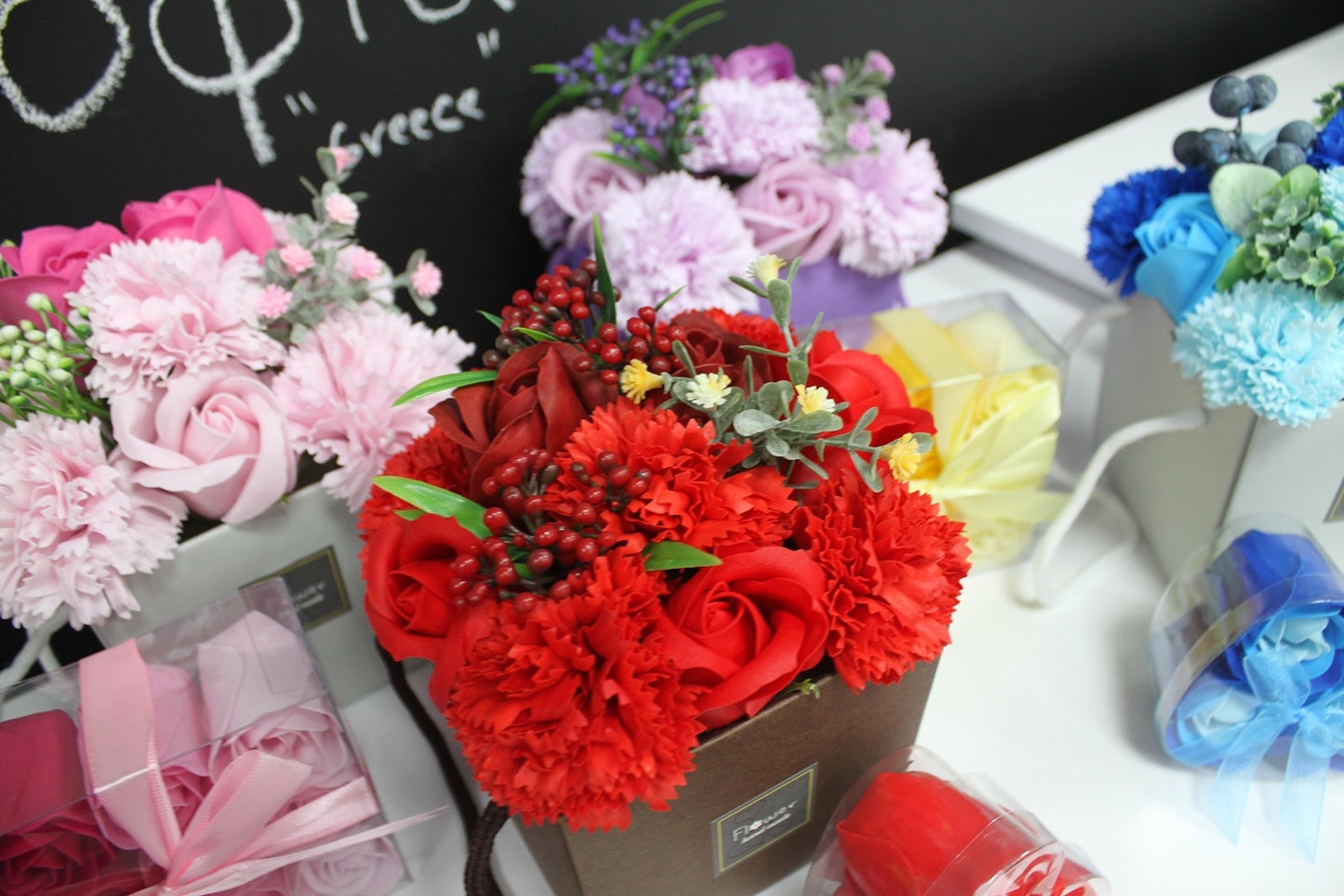 Luxury Soap Flowers Bouquet - Pink Rose & Carnation