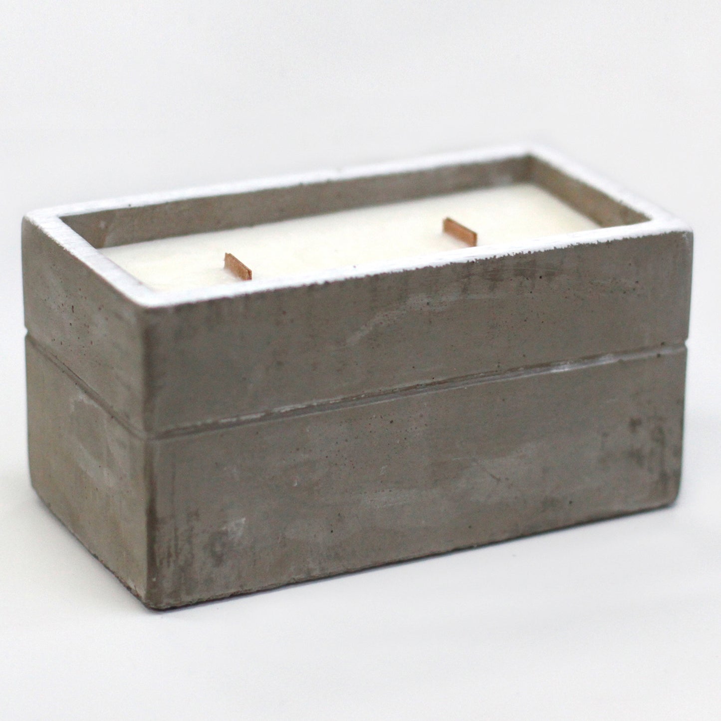 Wooden Wick Concrete Pot Scented Candle - Clove & Dark Sandalwood - Large