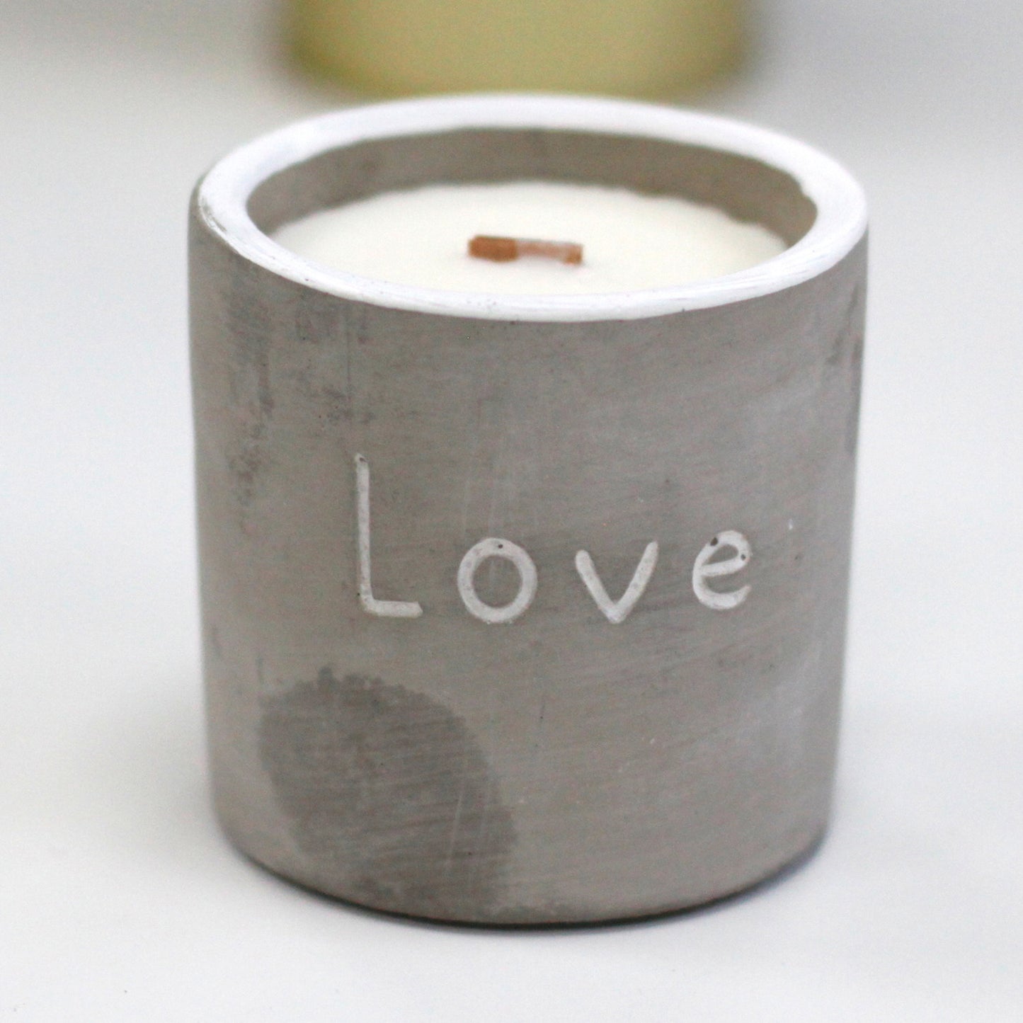 Wooden Wick Concrete Pot Scented Candle - Purple Fig & Casis - Love - Medium