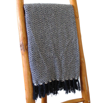 Boho Comfort Throw - 140 x 200 cm - Navy Zigzag