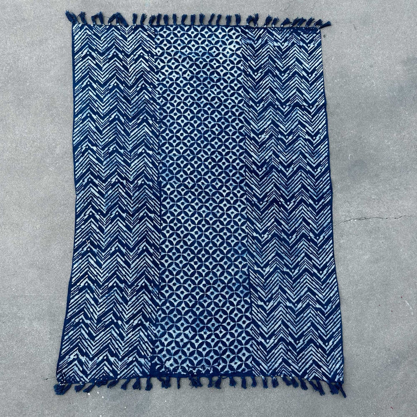 Handmade Indigo Throw - 170 x 120 cm - Namoona Waves