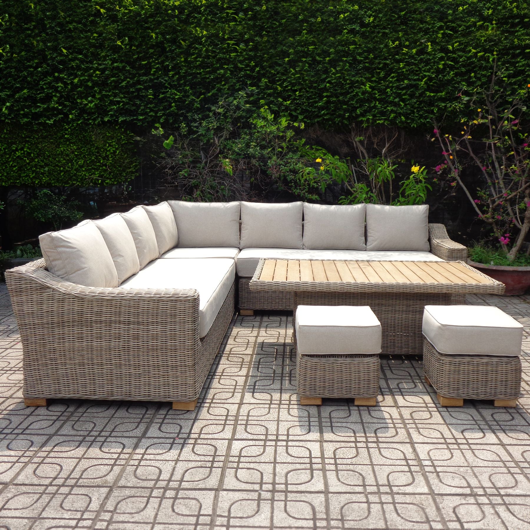Capri Corner Set With Riser Table + 2 Stools - Large